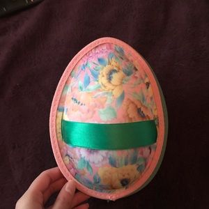 Easter Egg Decoration